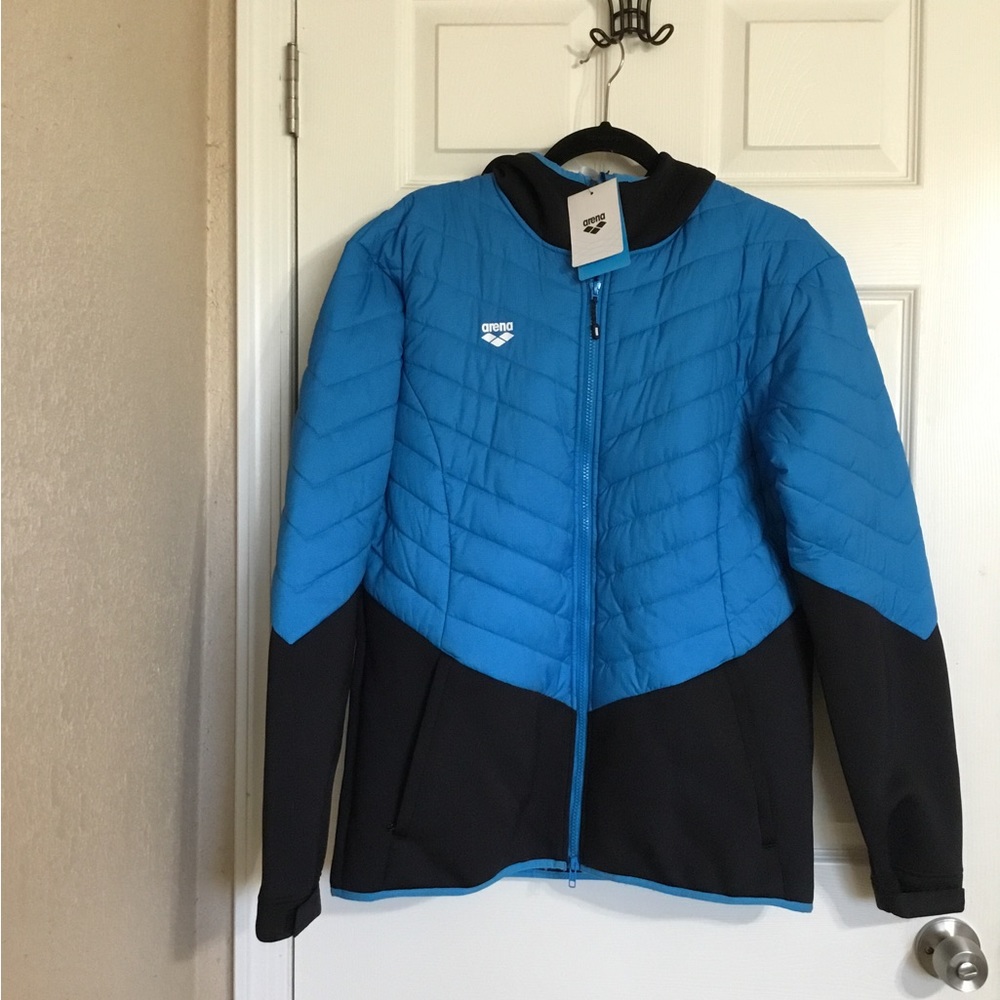 Arena Blue Black Mens Puffer size XL NWT